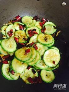 吃瓜视频大全野外,吃瓜视频大全带你领略户外生活魅力